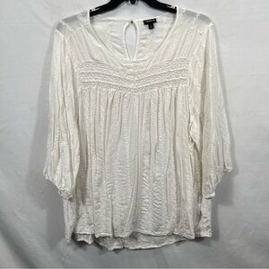 Torrid Women’s Plus Size Embroidered Hi-Lo Blouse 0915